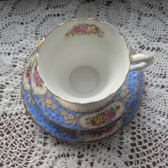 Teacup Set - Paragon Bone China - Antique - Rare - Picture 1 of 7